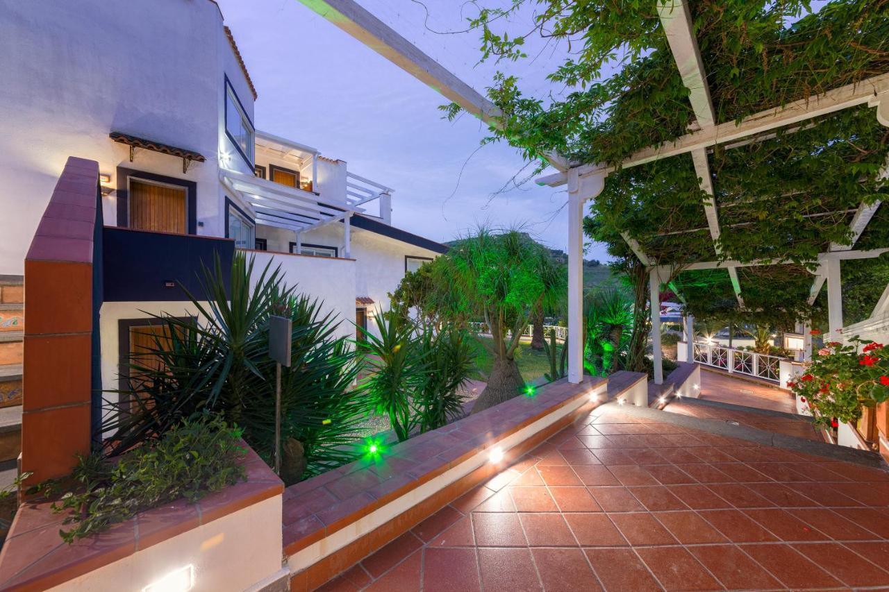Agave Hotel Pozzuoli Buitenkant foto