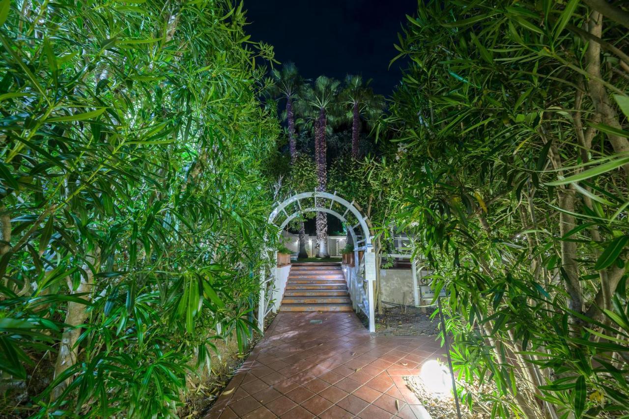 Agave Hotel Pozzuoli Buitenkant foto