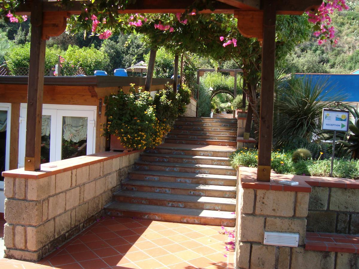 Agave Hotel Pozzuoli Buitenkant foto